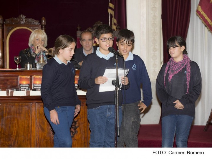 Alumnos de 6º de Primaria, en el Pleno Escolar